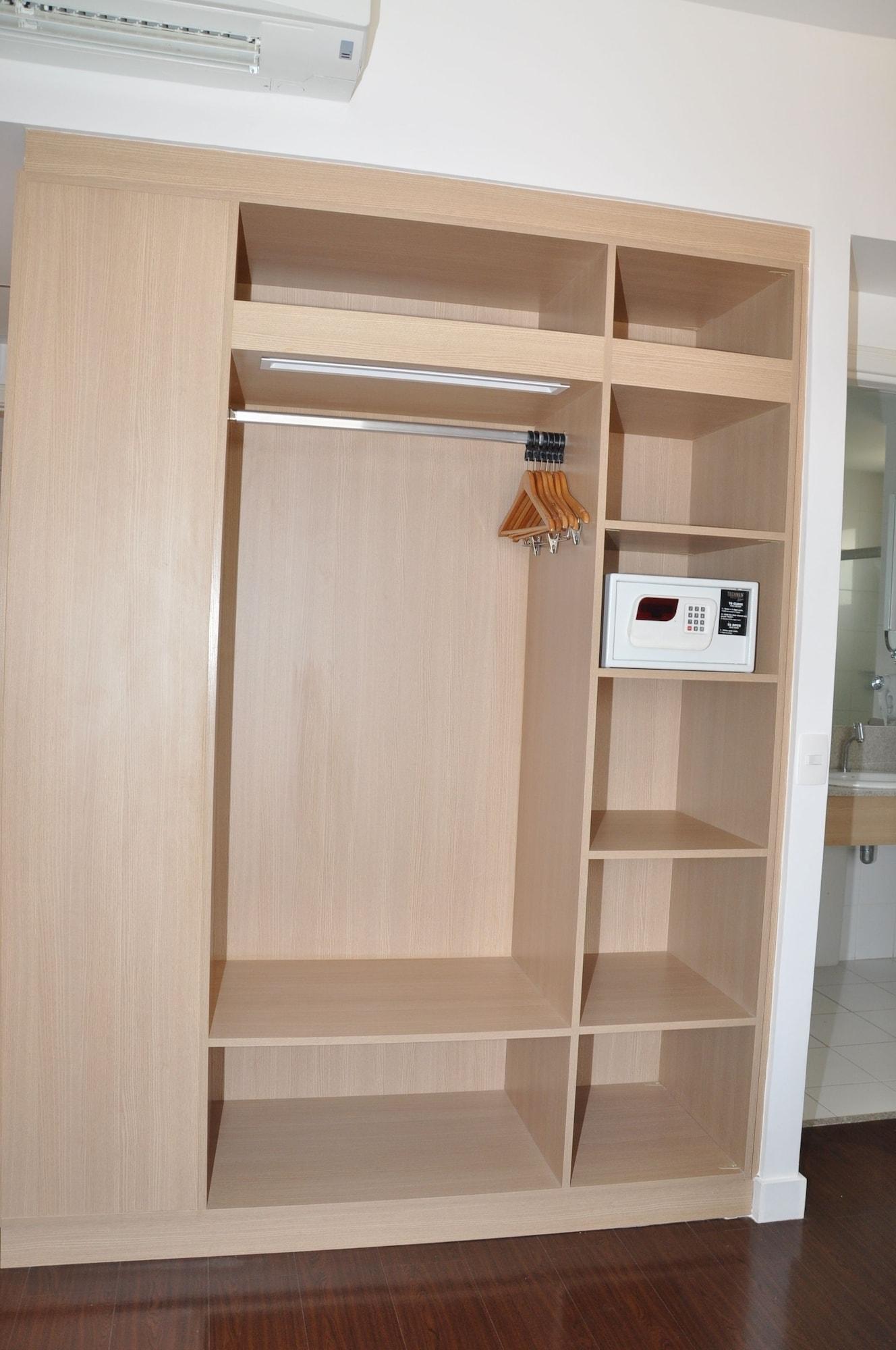 Mercure 4*